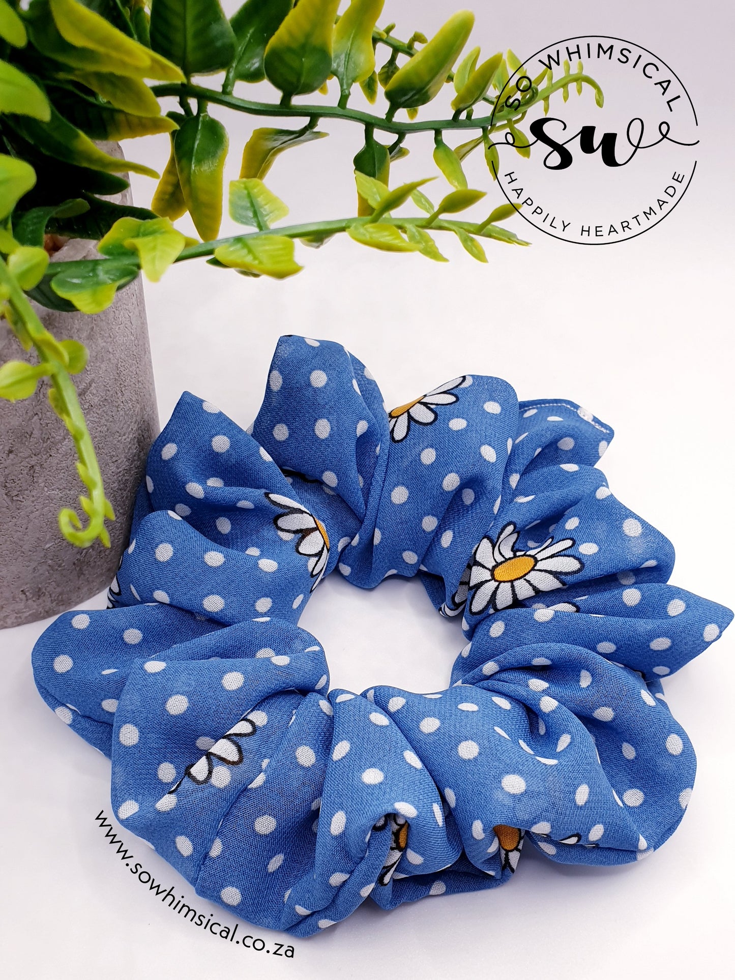 Blue Daisies & Polkas (2 Sizes)