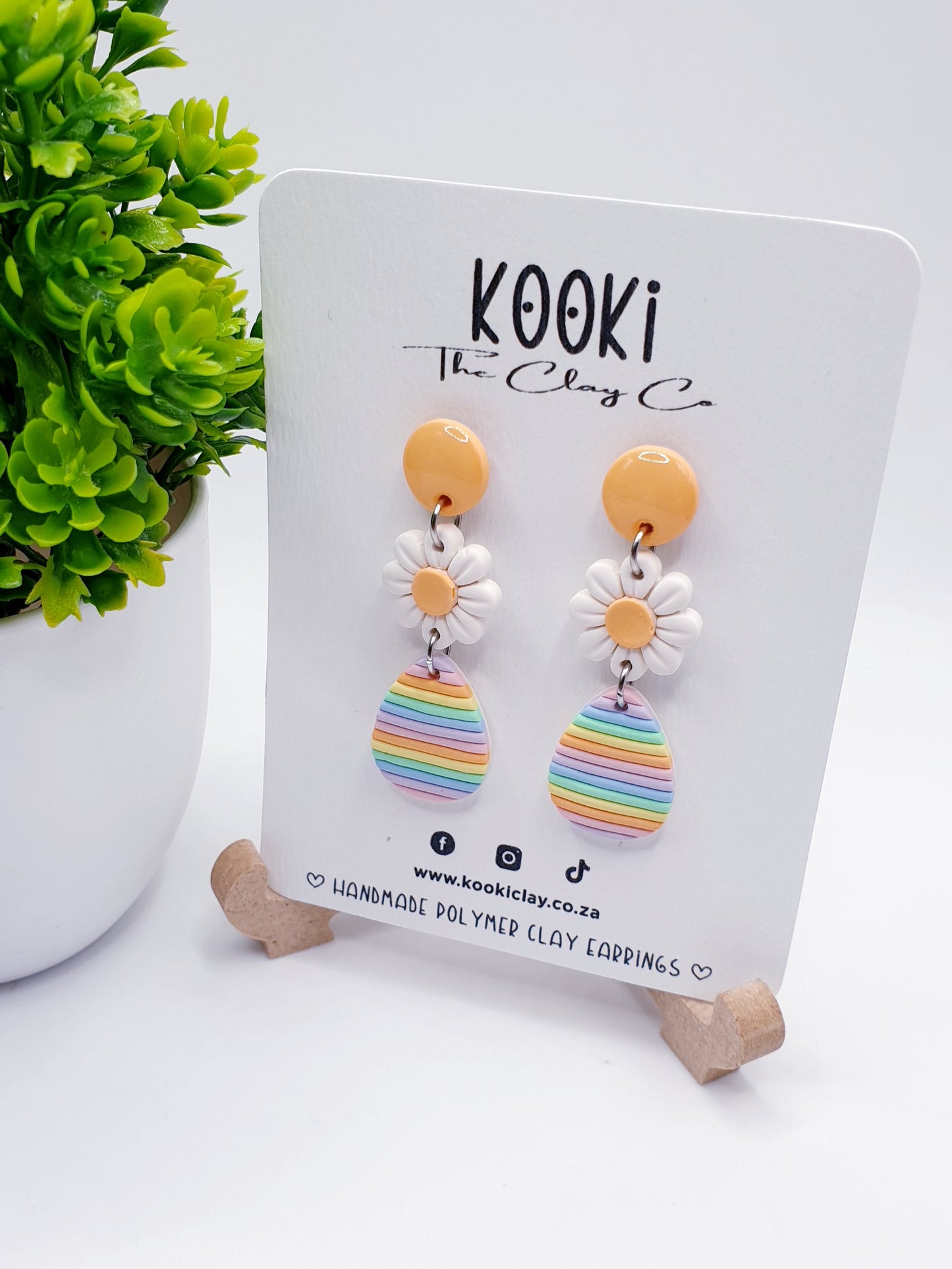 Rainbow Daisy Dangles