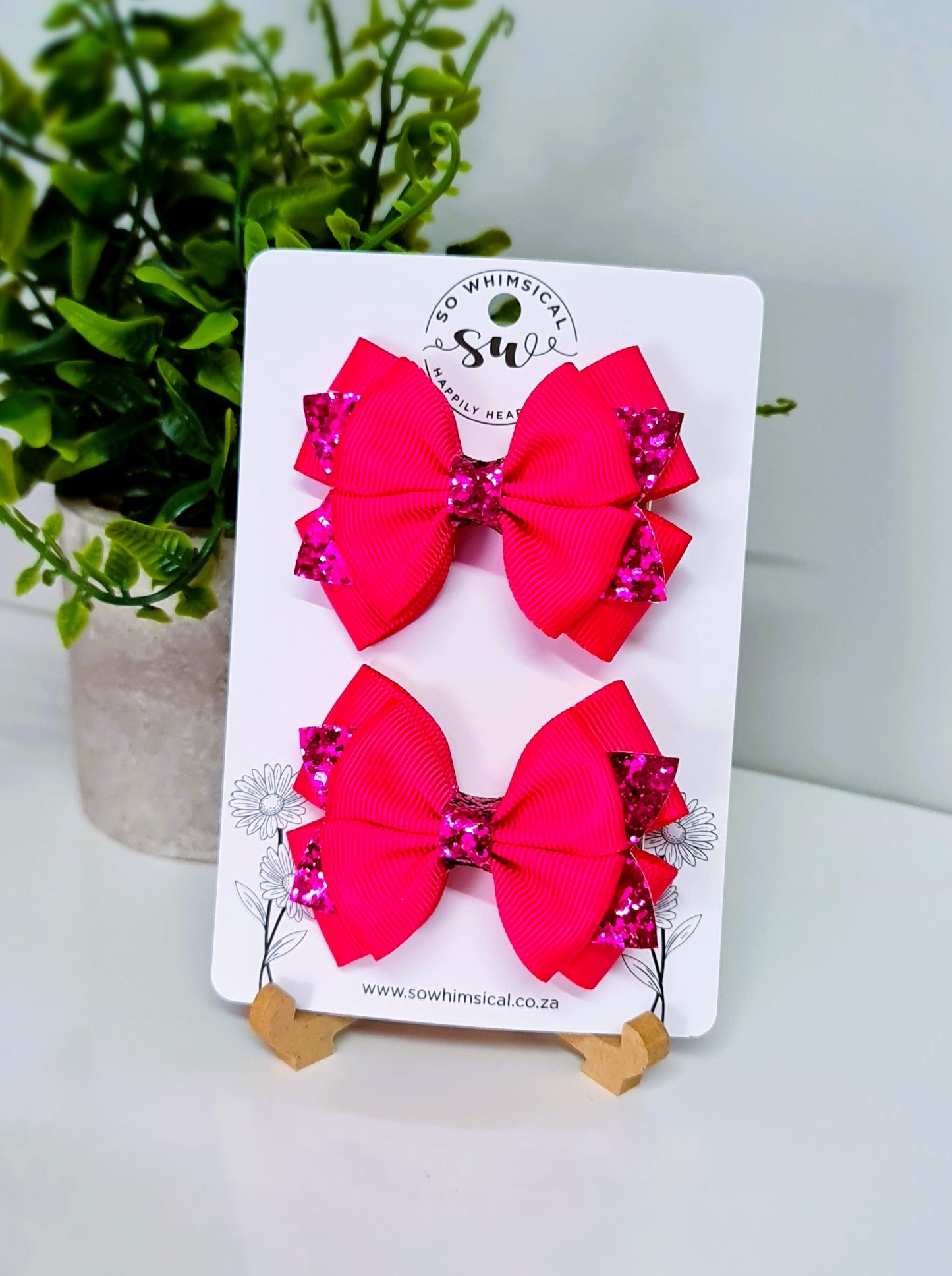 SW5242/13 - Bright Pink