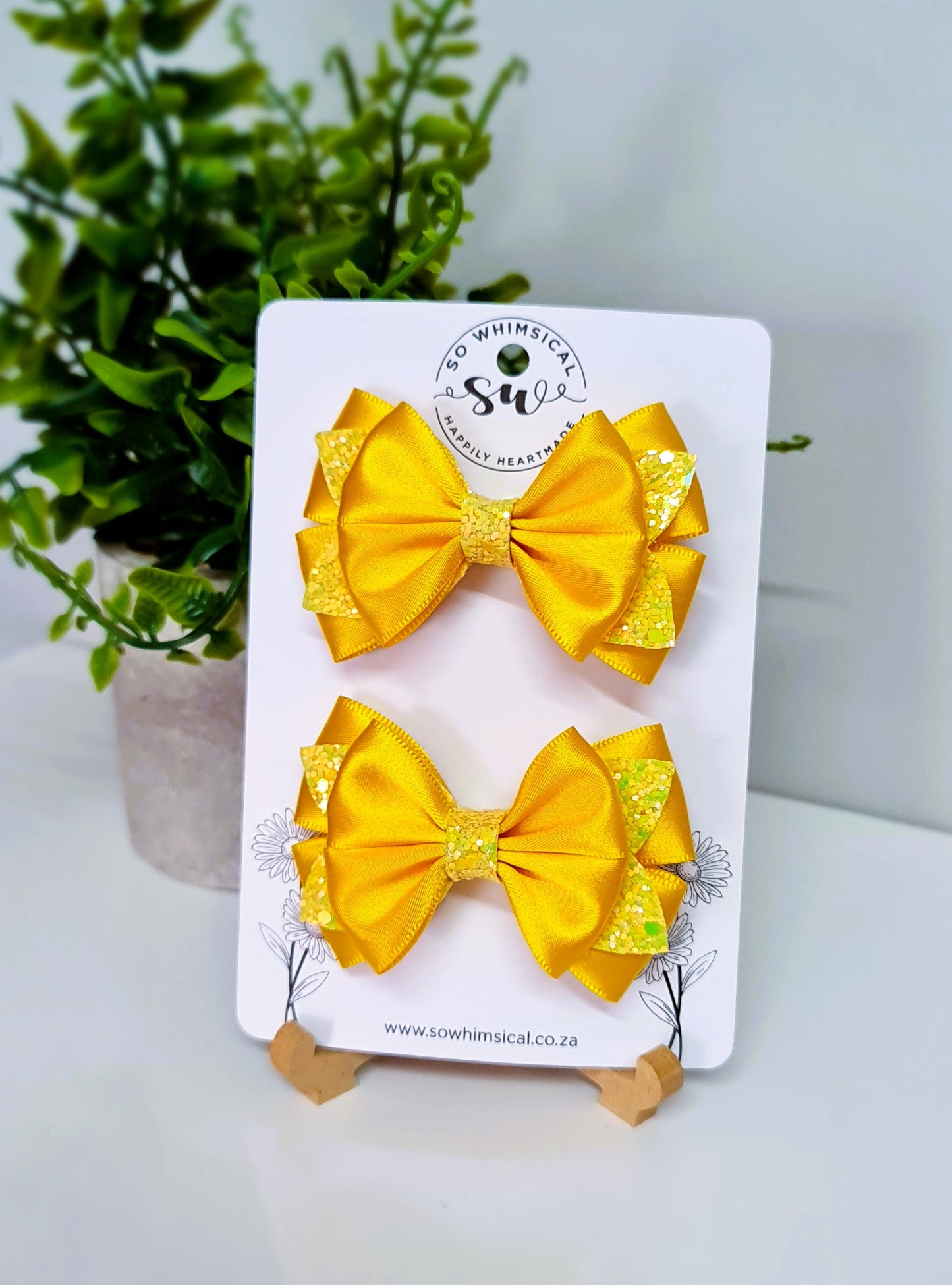 SW5242/10 - Golden Yellow