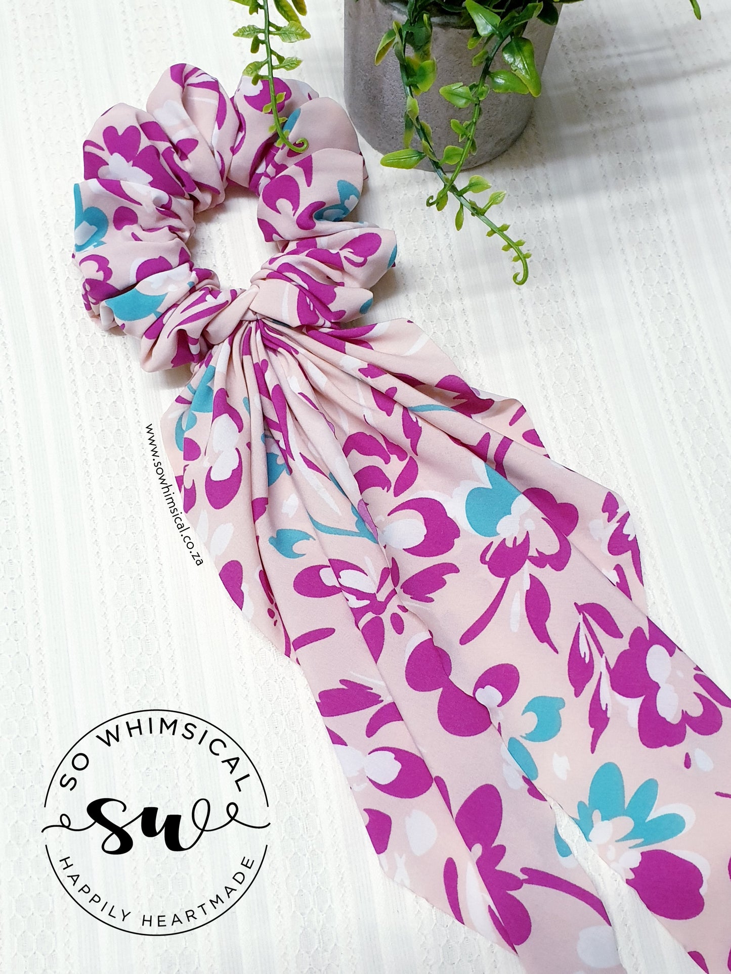 Summer Forever LT Scrunchie