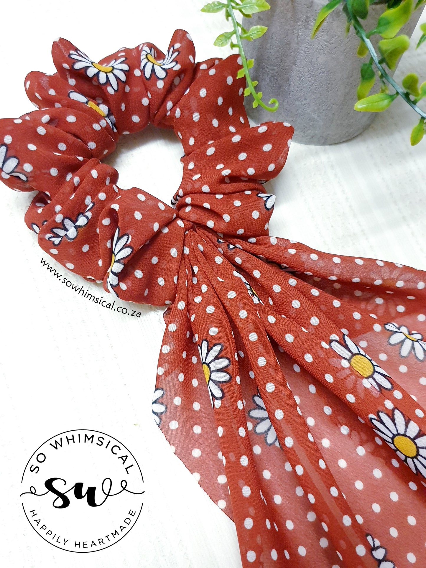Daisies & Polkas LT Scrunchie in Terra Cotta