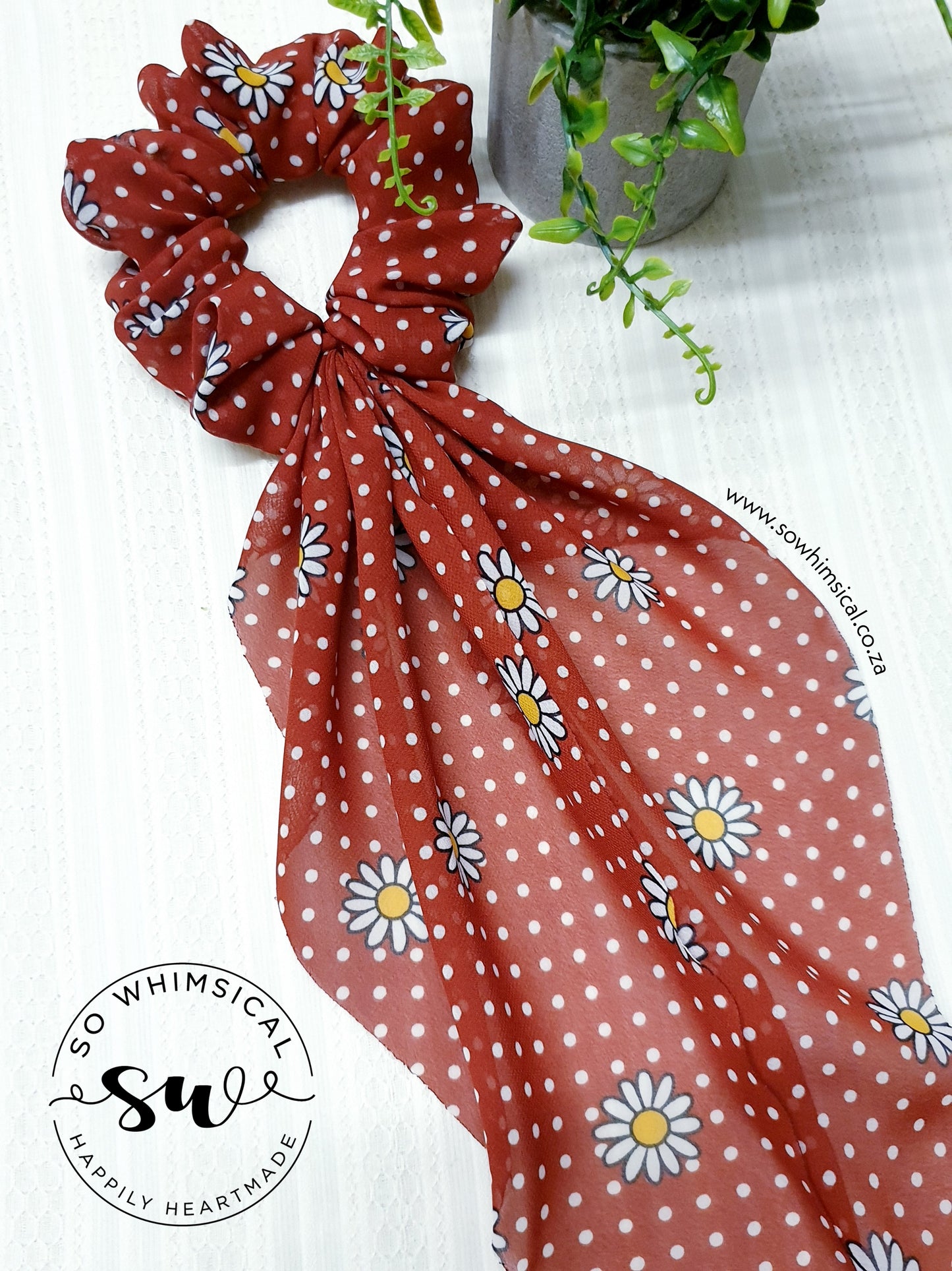 Daisies & Polkas LT Scrunchie in Terra Cotta