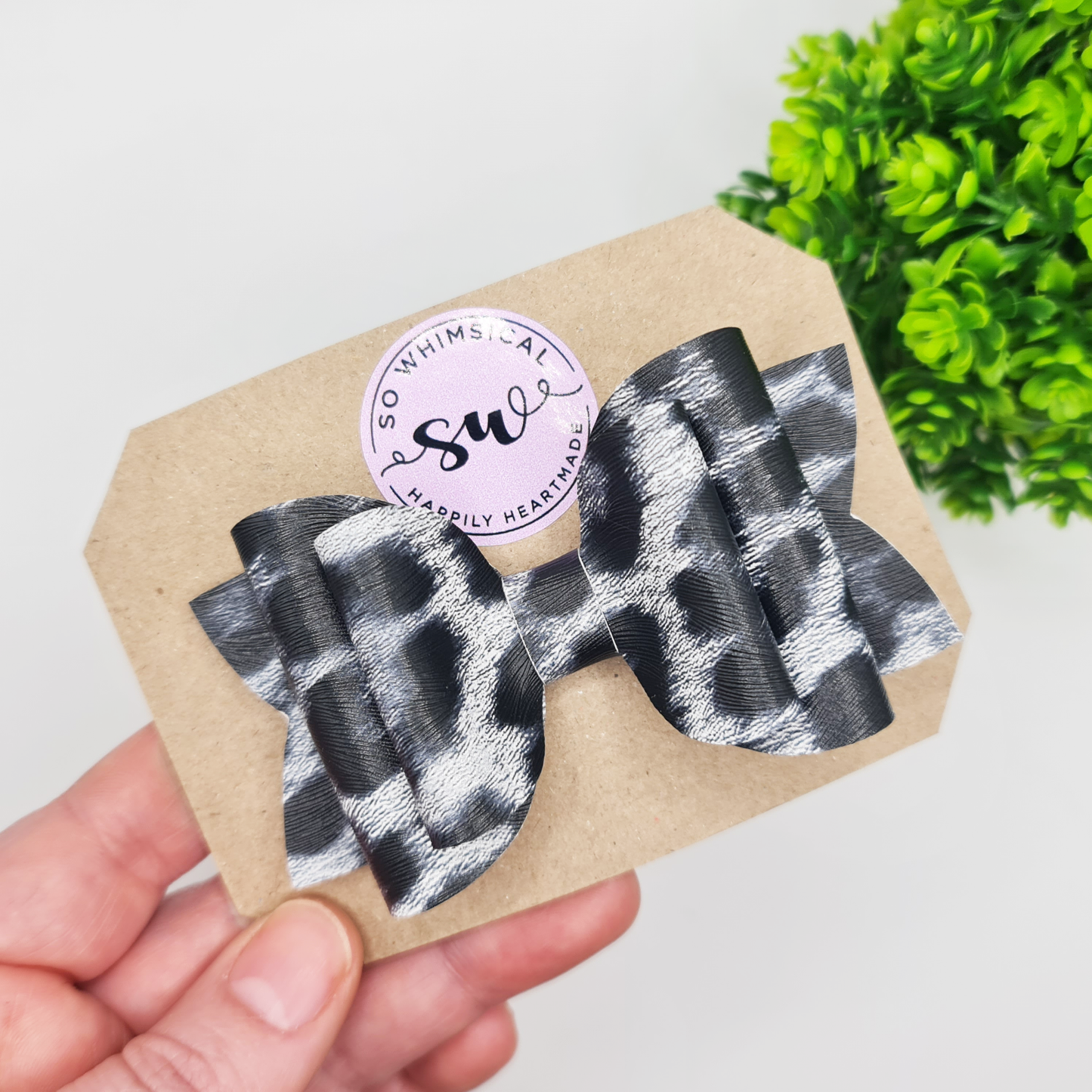 Zoe Large Bow