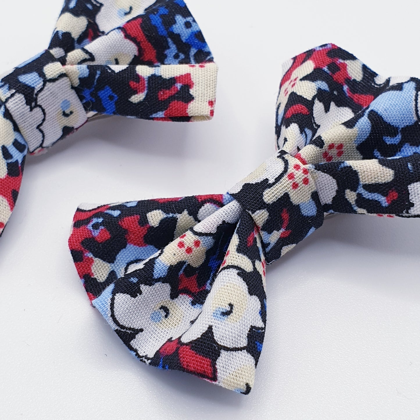 Flo Butterfly Bow (Size Options)