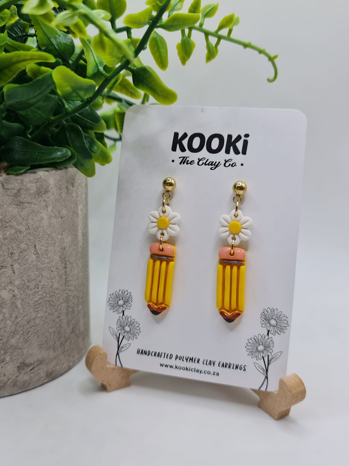 Pencil Daisy Dangles