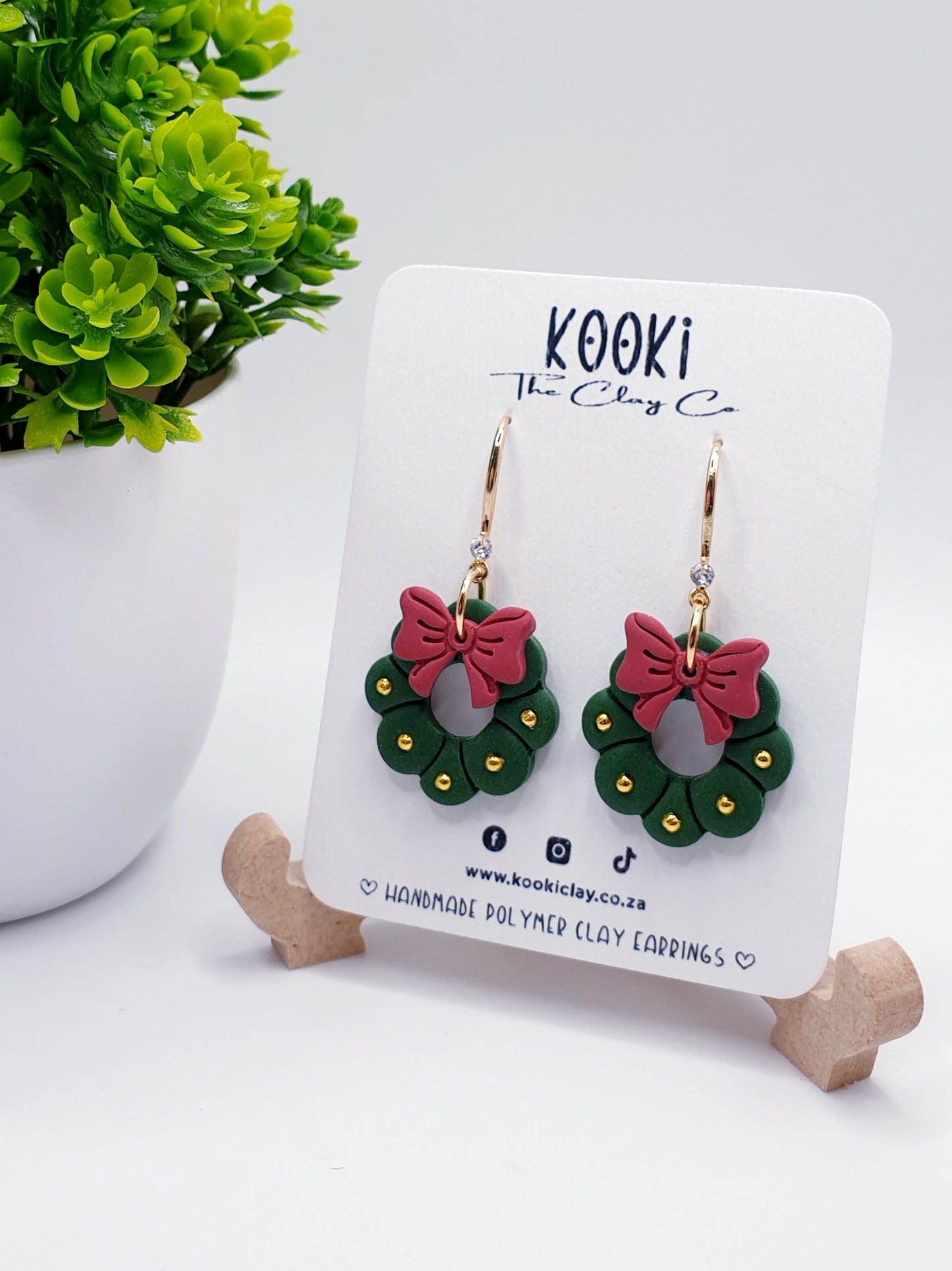 Dangly Wreaths
