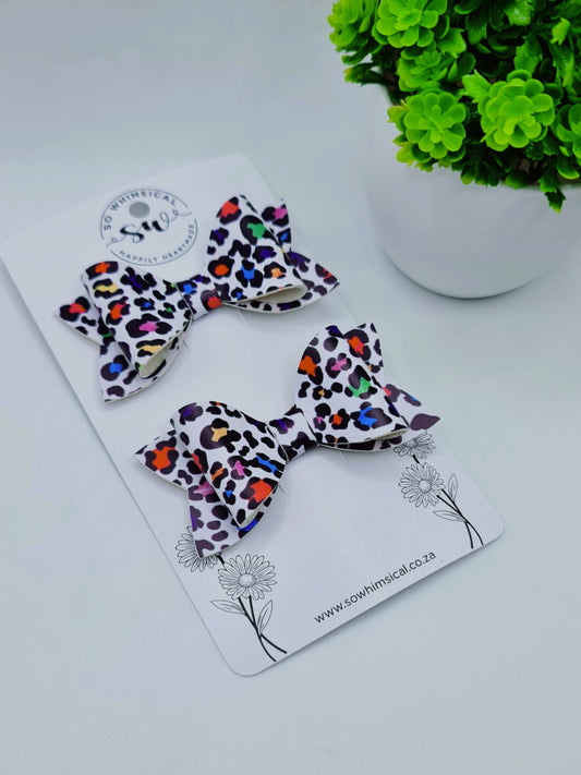 Funky Leopard Bow Set