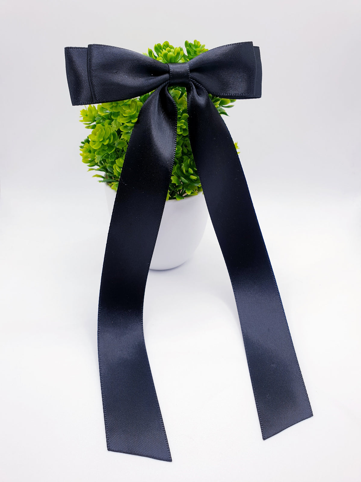 Long Tailed Ribbons SW5216 - Long Tail Ribbon Bow - Black – So Whimsical