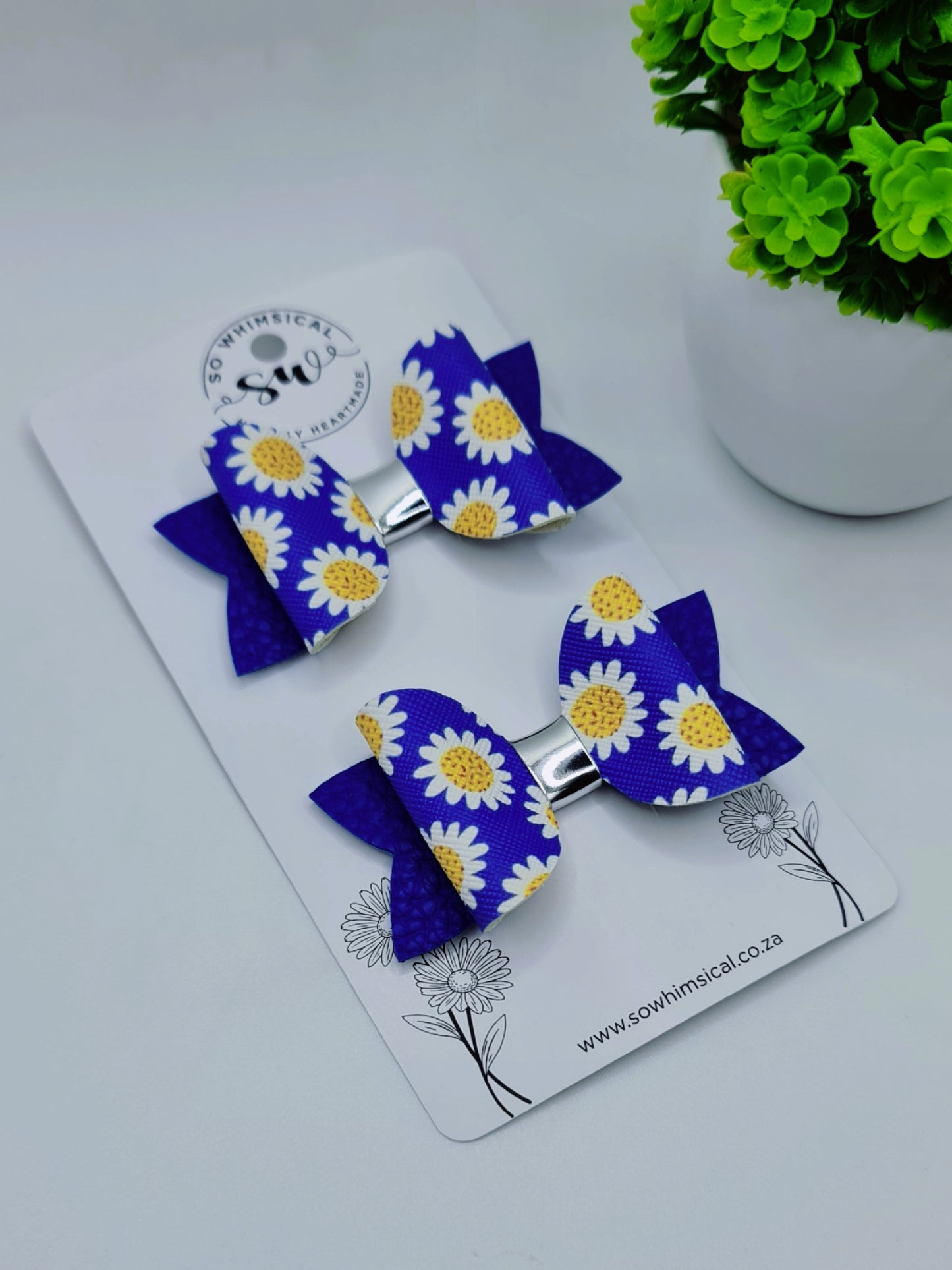 Royal Daisies Bow Set