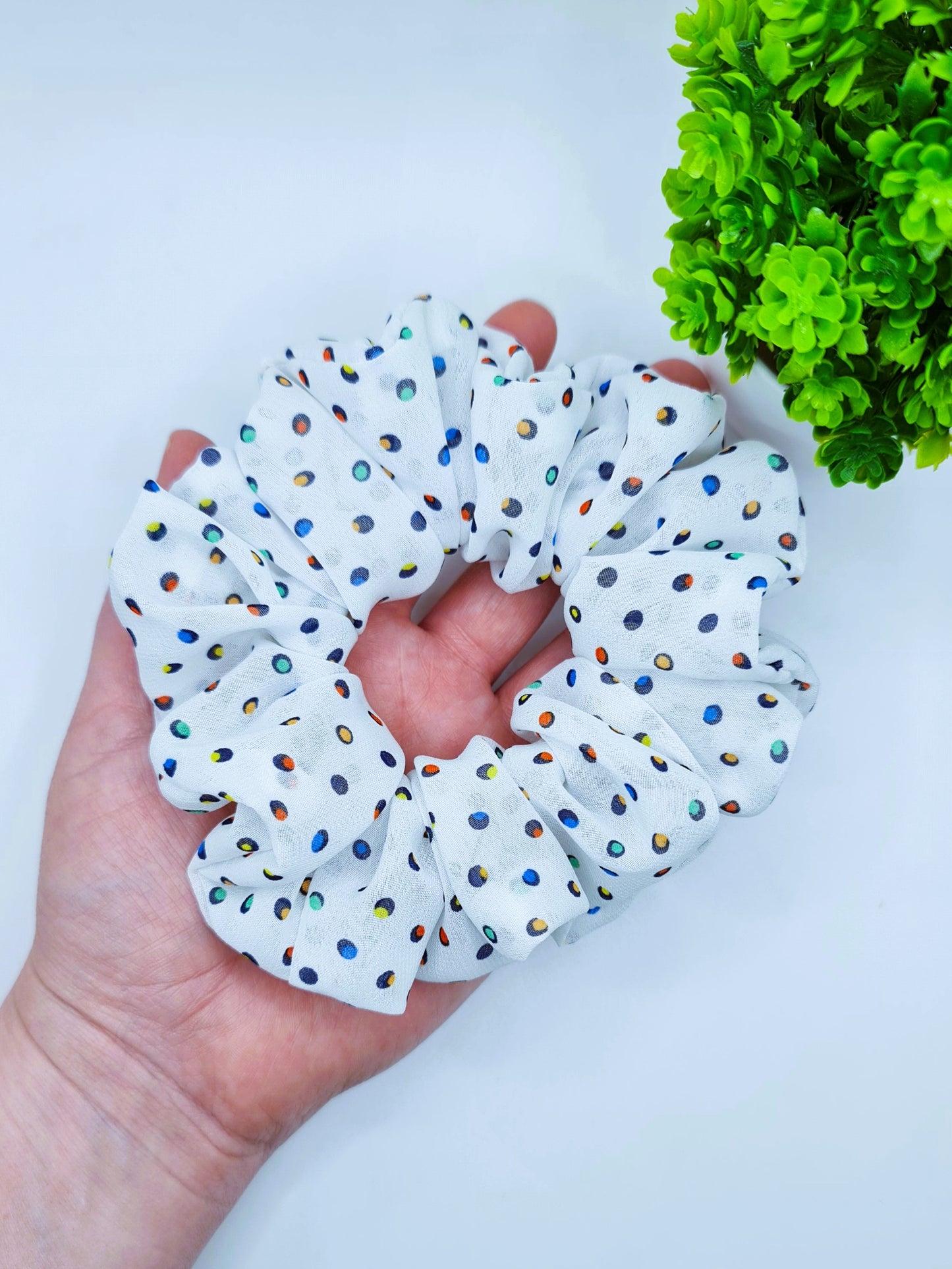 SW5138 - Rainbow Polka Dots (2 Sizes)