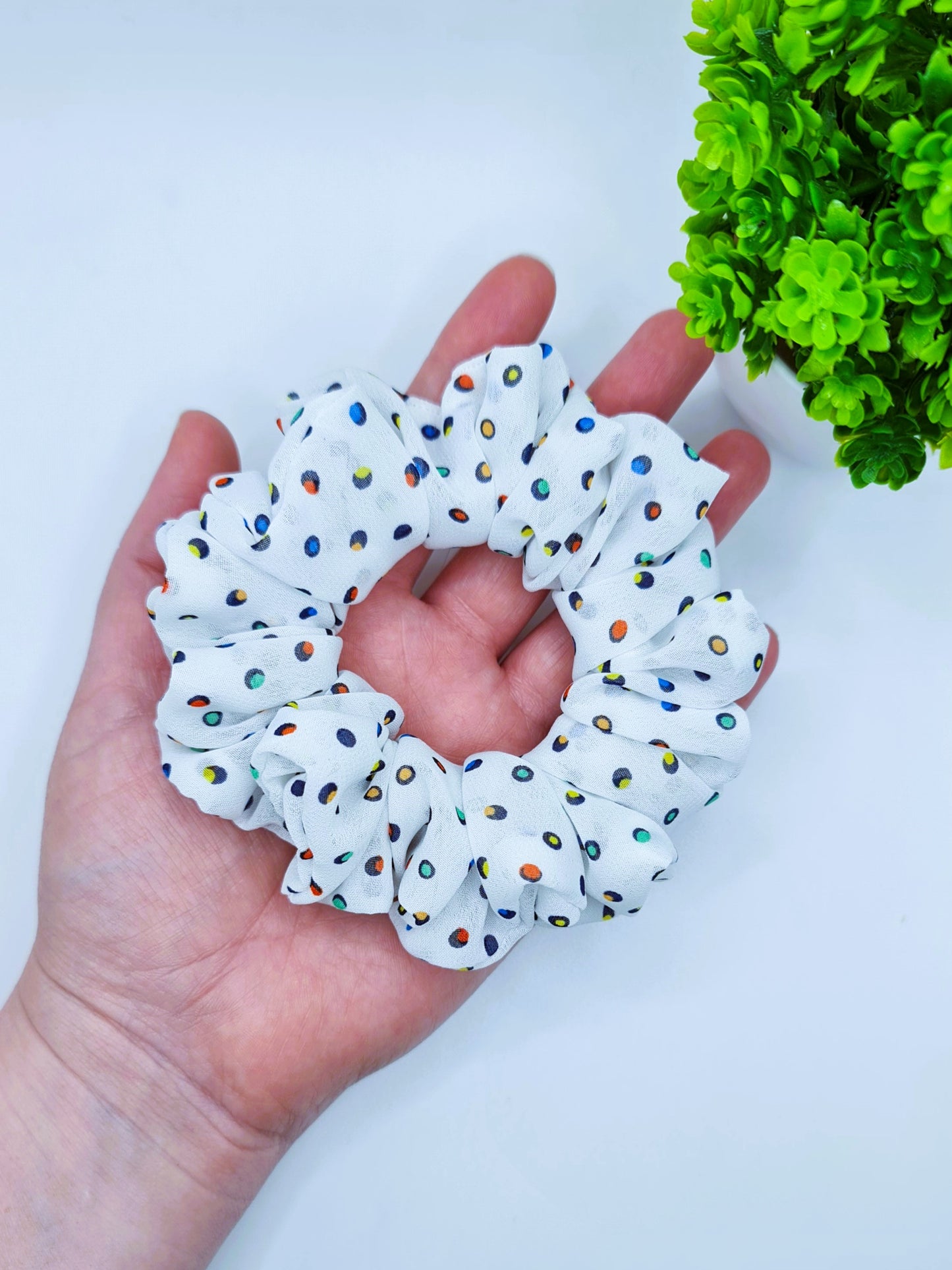 SW5138 - Rainbow Polka Dots (2 Sizes)